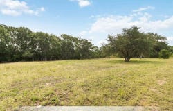 227 Henderson Lane, Lockhart, TX 78644