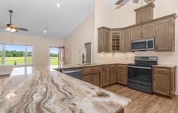 393 NW WILLIE DEAS RD, Madison, FL 32340