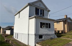 641 3rd St, Donora, PA 15033