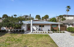 121 32ND Avenue S, Jacksonville Beach, FL 32250