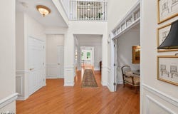 22 Benedict Cres, Bernards Twp., NJ 07920-4916