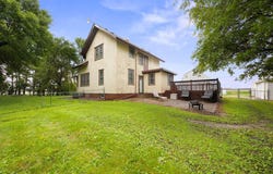 1250 Highway 7 E, Hutchinson, MN 55350