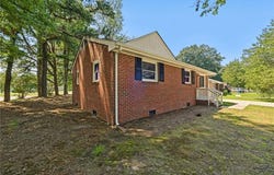 613 Yorkshire Road, Portsmouth, VA 23701
