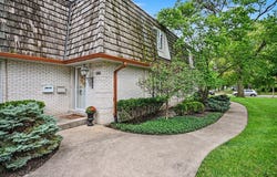 1316 Camellia Drive, Munster, IN 46321