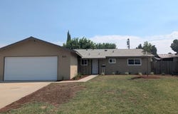 920 Avocado Drive, Lemoore, CA 93245