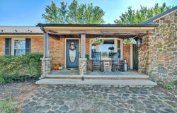 280 Booth Rd, Hardy, VA 24101