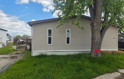 27696 Oregon, Perrysburg, OH 43551