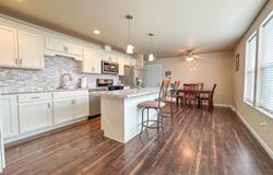 1613 Deerfield Road SE, Mandan, ND 58554