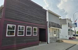 229 N Main St, Oconto Falls, WI 54156
