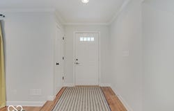 975 Williamsburg Lane, Zionsville, IN 46077