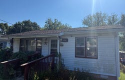 506 E Hemlock Street, La Follette, TN 37766