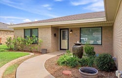 2715 Coronado Ave, Big Spring, TX 79720