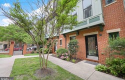 27 YOGURT Lane, BALTIMORE, MD 21231