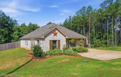 307 Anse Reed Road, Mendenhall, MS 39114