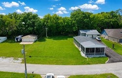 27975 S 563 Road, Monkey Island, OK 74331