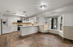 812 Regina Drive, Hewitt, TX 76643