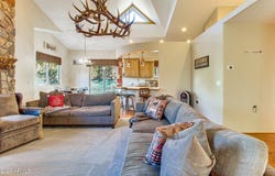 2640 N EAGLE VIEW Circle, Show Low, AZ 85901