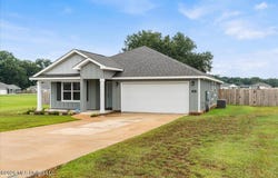166 Mill Court, Lucedale, MS 39452