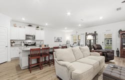 60 Dusky Way, Freeport, FL 32439
