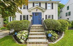 18 Grayson Rd, Winchester, MA 01890