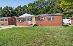 54 Cornwall Terrace, Hampton, VA 23666