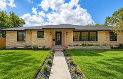 301 Pasadena Place, Corpus Christi, TX 78411