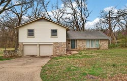 837 Winding Way, Bartlesville, OK 74006