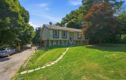 4 Riverside Drive, Pine Bush, NY 12566