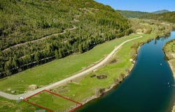 23 Horn Hooked Ln, St. Maries, ID 83861