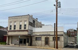 528 E Broadway, Alton, IL 62002