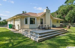 6506 S 89th Circle, Ralston, NE 68127