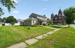 125 E 3rd Street, Monticello, IA 52310