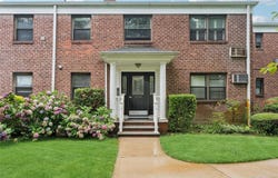 1195 E Broadway, Hewlett, NY 11557