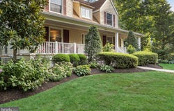 310 E CENTRAL Avenue, MOORESTOWN, NJ 08057