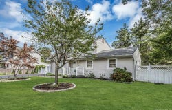 2911 Eagle Avenue, Medford, NY 11763