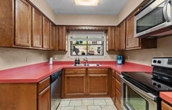 604 Players Place, Brookeland, TX 75931