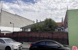 1554 E 24th St, Los Angeles, CA 90011