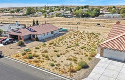 14190 Rivers Edge Road, Helendale, CA 92342