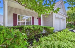 19 Appleby Drive, Helmetta, NJ 08828