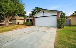 9134 TREE VLG, San Antonio, TX 78250