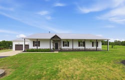 20174 State Route 43, Seneca, MO 64865