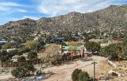 24 Matisse Road NE, Albuquerque, NM 87123
