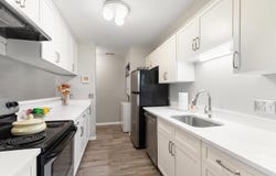 19 Paris St, Medford, MA 02155
