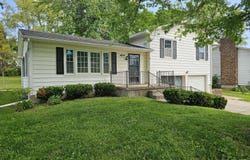 106 McCulley St, New Franklin, MO 65274