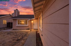 2036 Seward Dr, Pittsburg, CA 94565