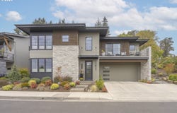 1191 LANTERN Ln, Eugene, OR 97401