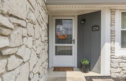 1204 N Paradise Way N, Greenwood, IN 46143