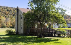 205 Back St, Hooversville, PA 15936
