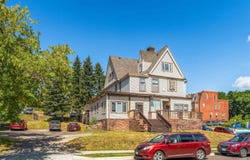 119 N 7th Ave W, Duluth, MN 55806