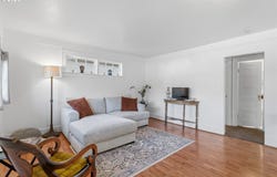 370 24TH St, Salem, OR 97301